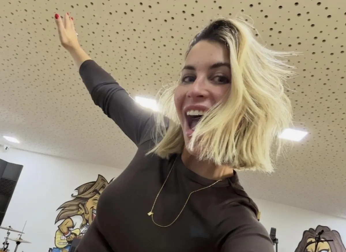 Entre ensaios e maternidade, Patrícia Palhares vive um dos momentos mais marcantes do seu regresso artístico