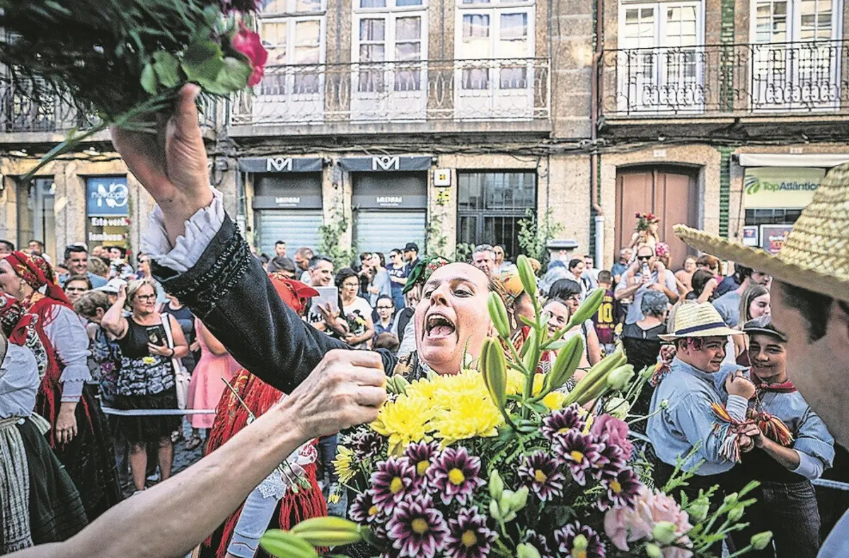 A batalha das flores regressa às festas e será feita apenas com plantas naturais