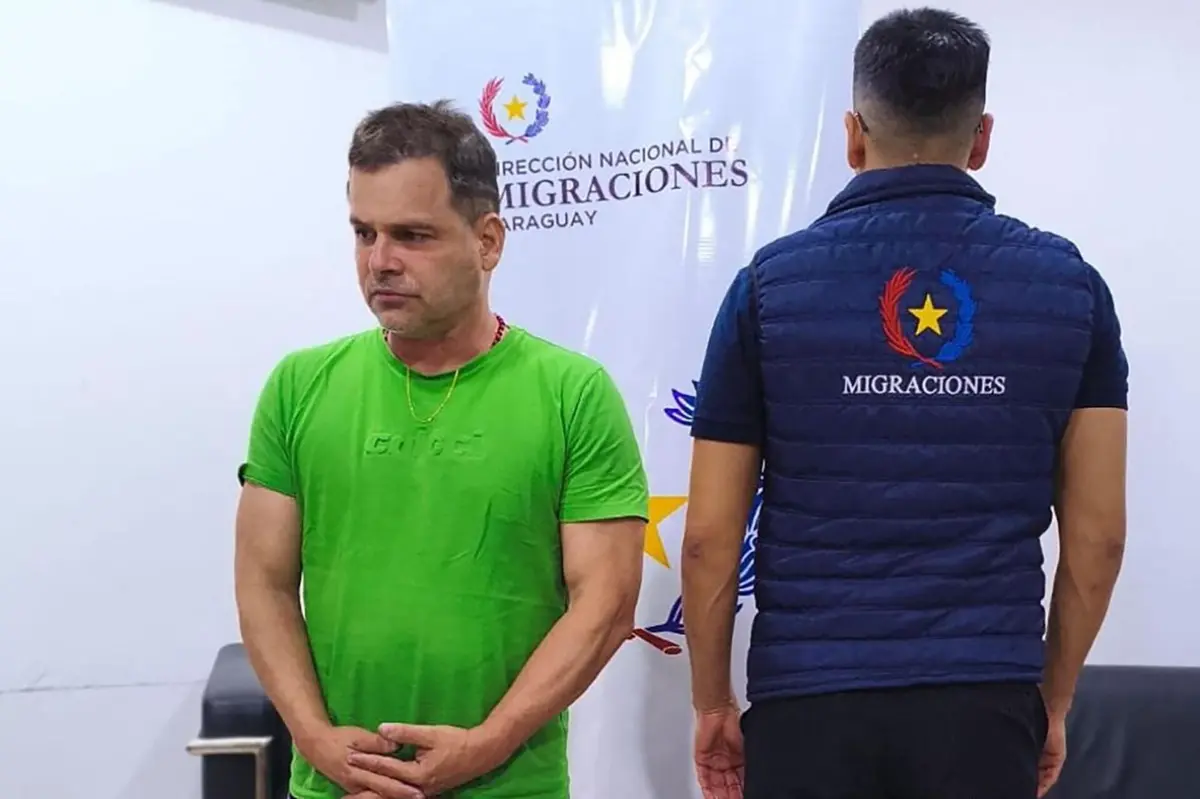 A ordem surge após a captura do ex-diretor da Polícia Rodoviária brasileira, Silvinei Vasques, no Paraguai