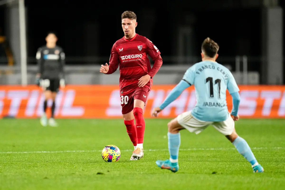 José Ángel a caminho do futebol português