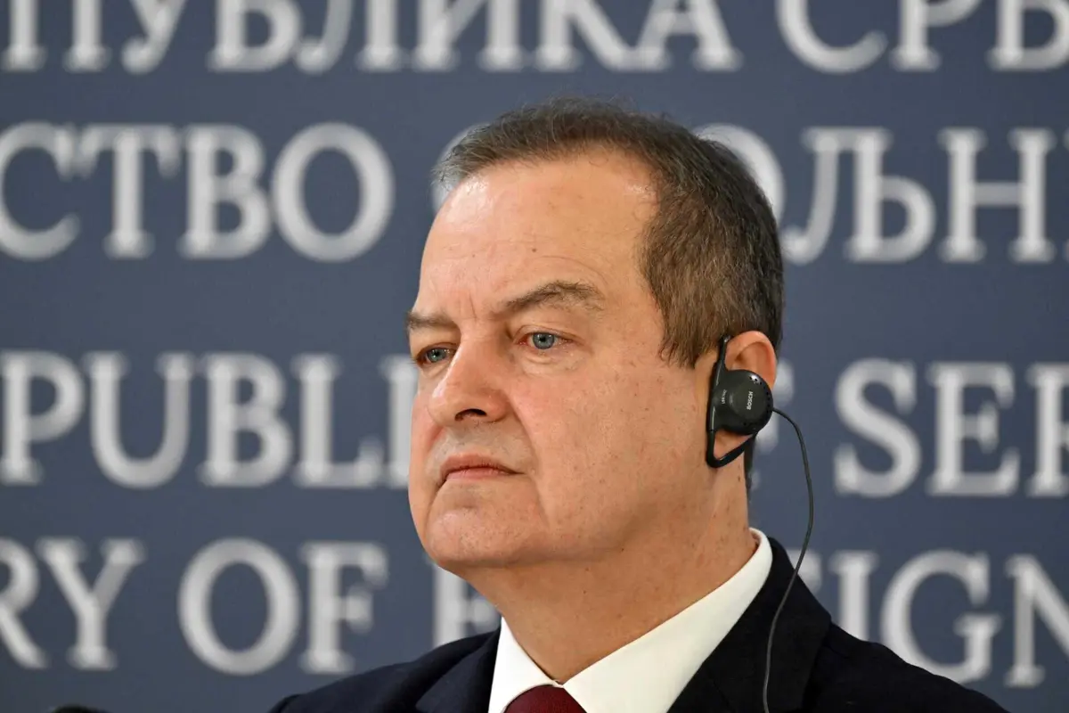 O ministro do Interior sérvio, Ivica Dacic