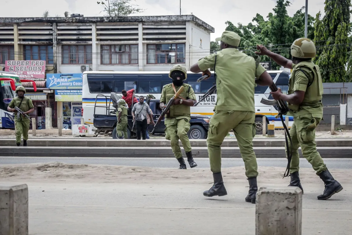 Os protestos foram reprimidos com violência