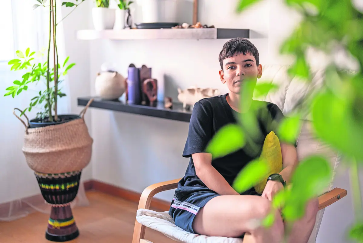 Fil Botelho começou a falar aos nove meses, com um ano já era fluente, sempre aprendeu tudo rapidamente. Muito mais tarde, durante o doutoramento, um burnout e uma “dica” de uma ex-namorada acabaram por ser reveladores