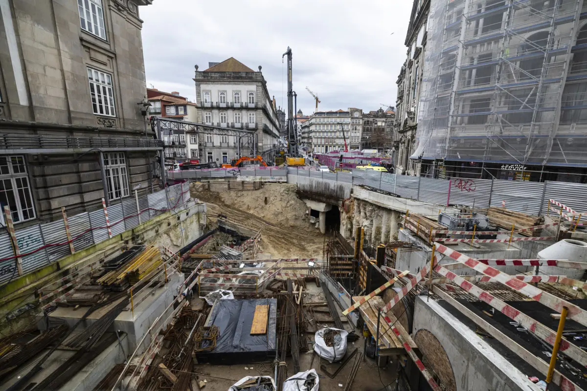 Comerciantes queixam-se do impacto que as obras têm nas vendas