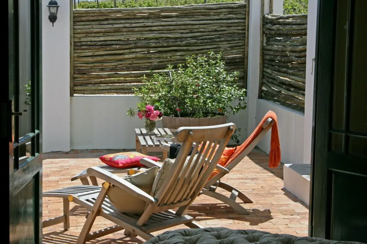 Oferta da Booking choca com os problemas de falta de habitação em Espanha