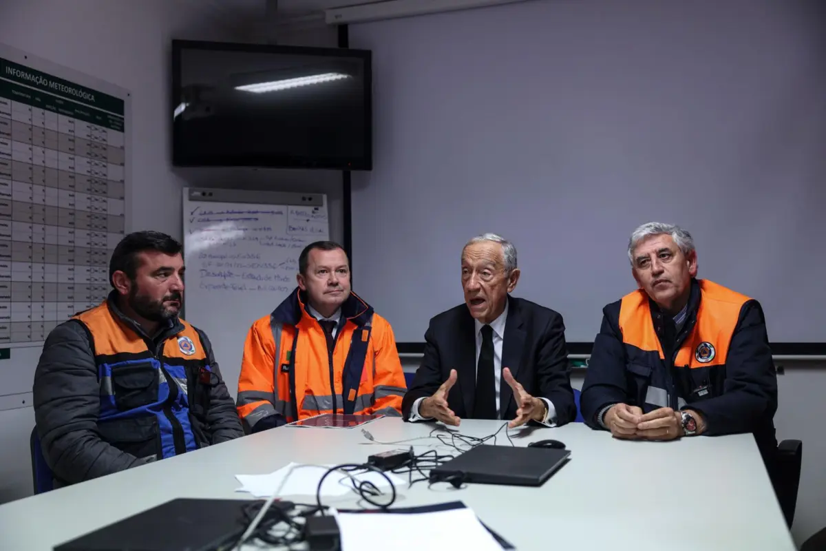 Imagem de contexto do artigo Explicação do Governo às populações "não correu bem", diz Marcelo