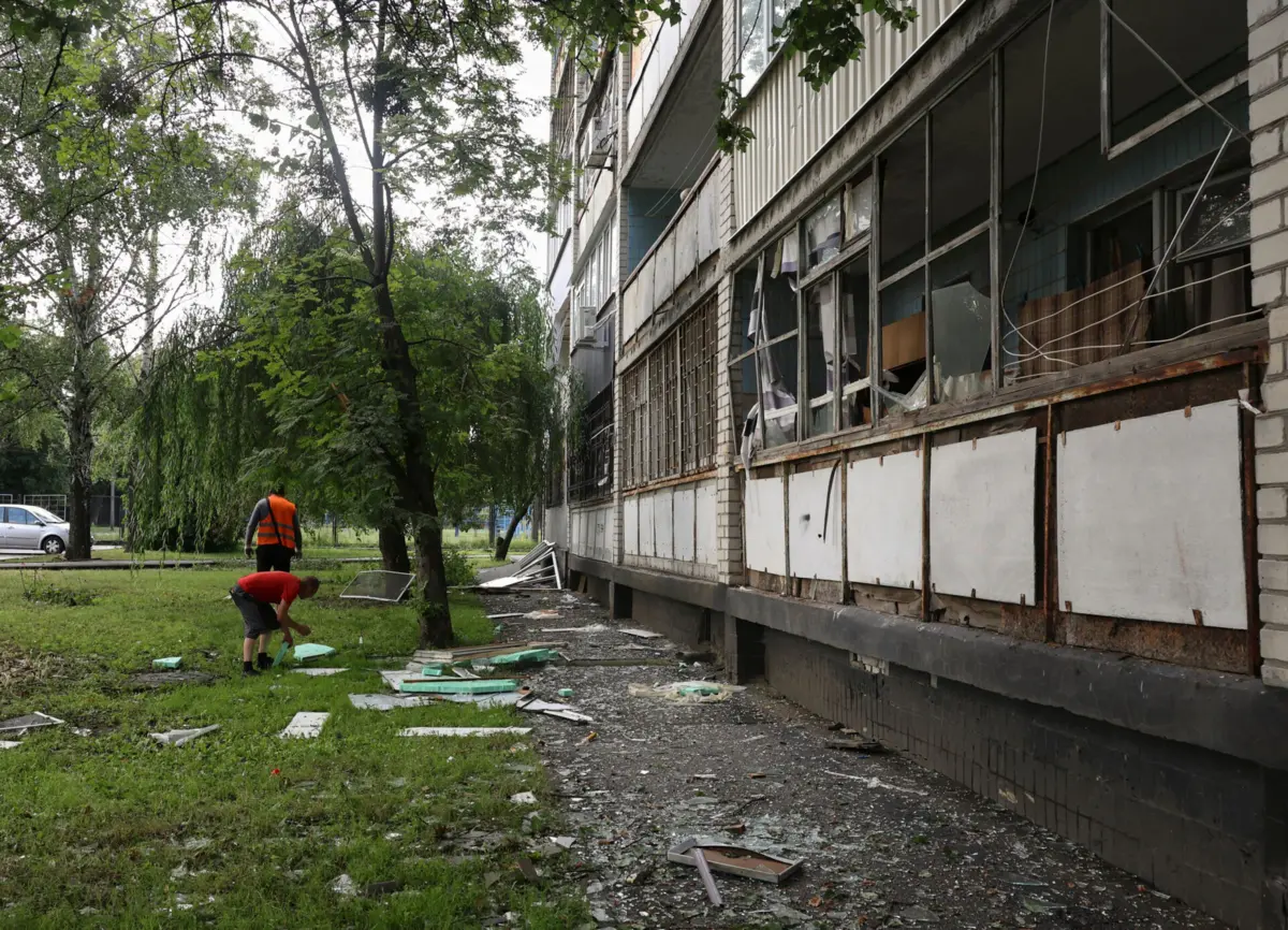 Imagem de contexto do artigo Um morto em ataque russo contra "arranha-céus de luxo" em Dnipro