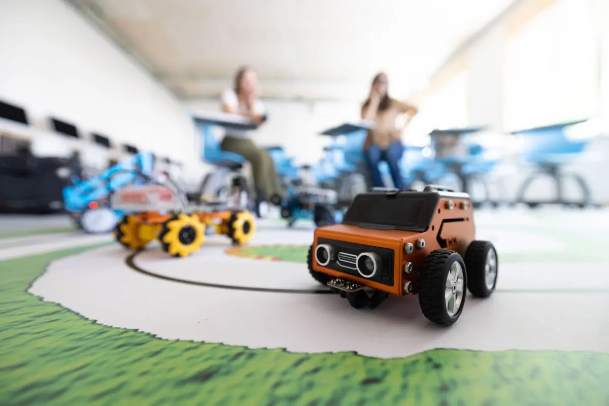 Escola inaugurou CTE a 30 de junho