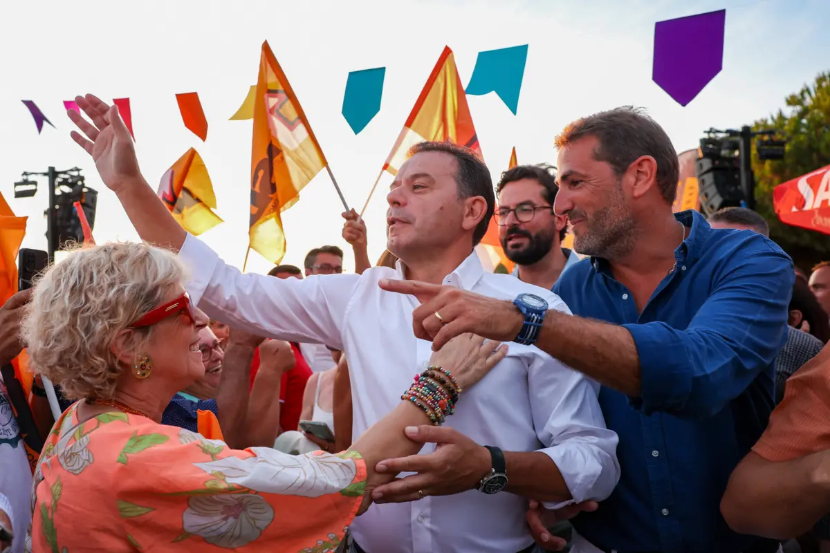 Luís Montenegro no Pontal pela primeira vez como primeiro-ministro