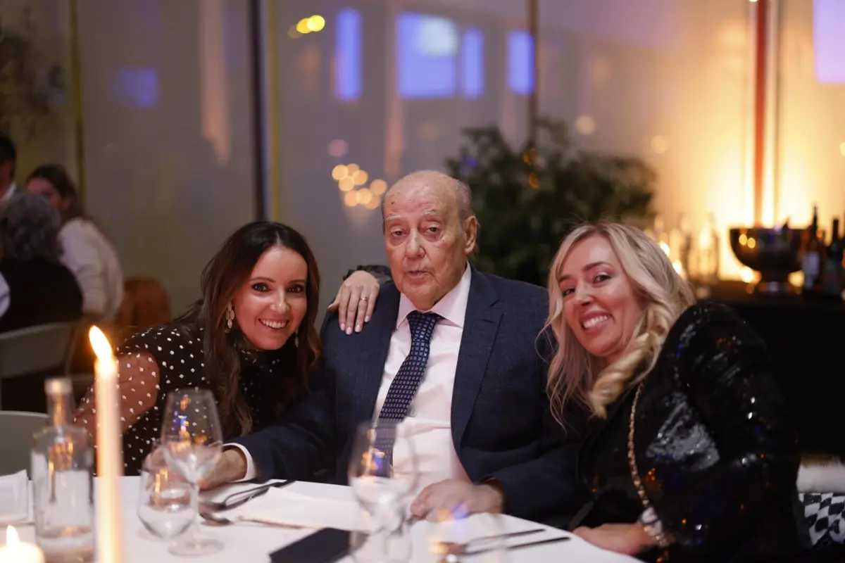 Pinto da Costa, com a filha e a companheira
