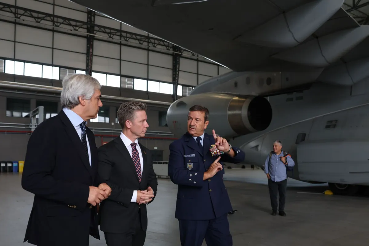 Cartaxo Alves na visita dos ministros da Defesa de Portugal da e Suécia, Nuno Melo e Pål Jonson, à Base Aérea n.º11, em Beja