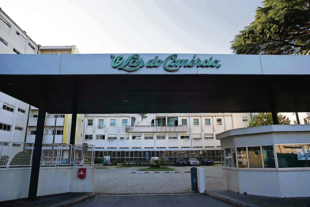 Trabalhadores descrevem episódios de maus-tratos a utentes do Lar do Comércio