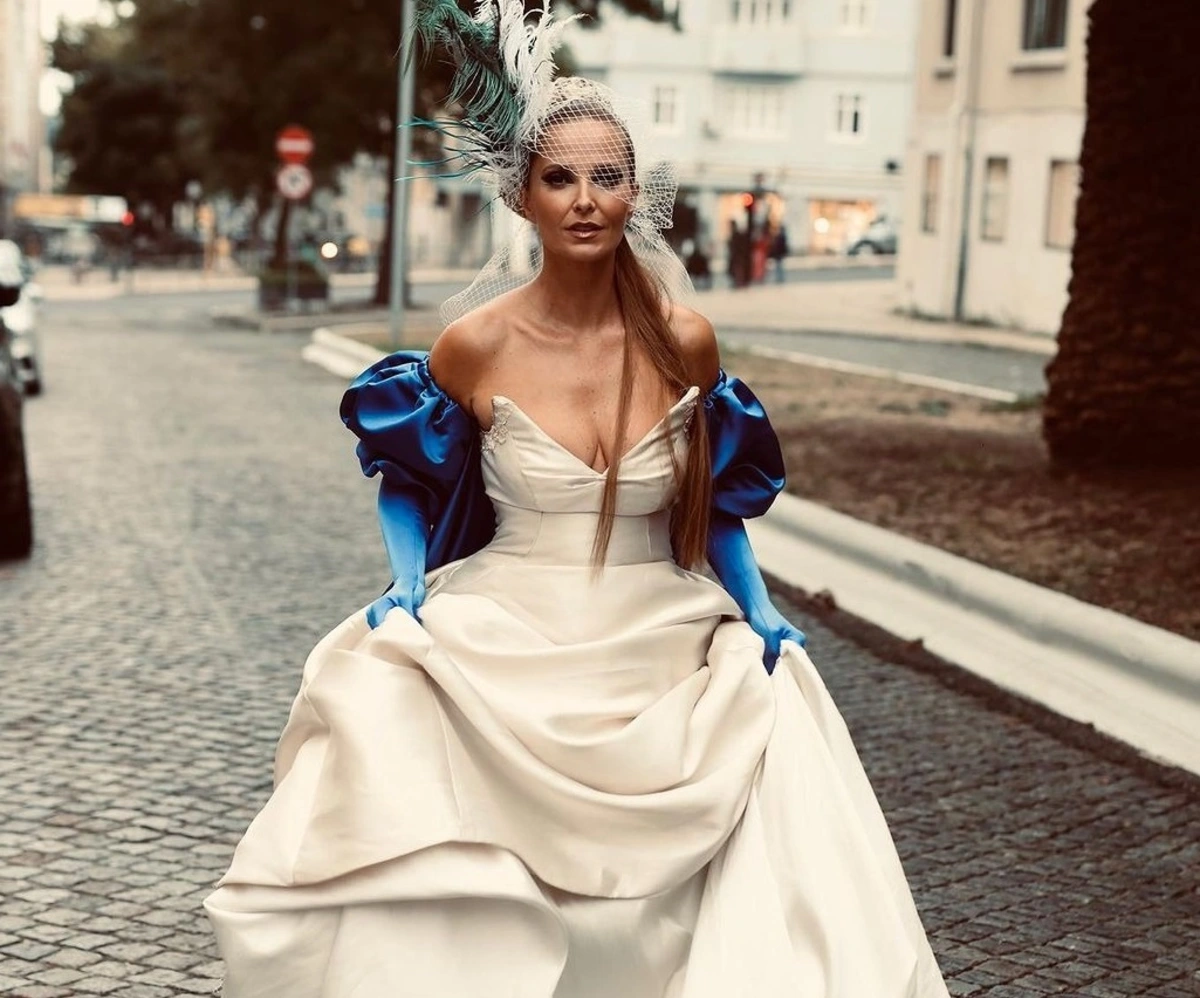 Imagem de contexto do artigo Cristina Ferreira entra nos 46 ao estilo de cena icónica de “O Sexo e a Cidade”