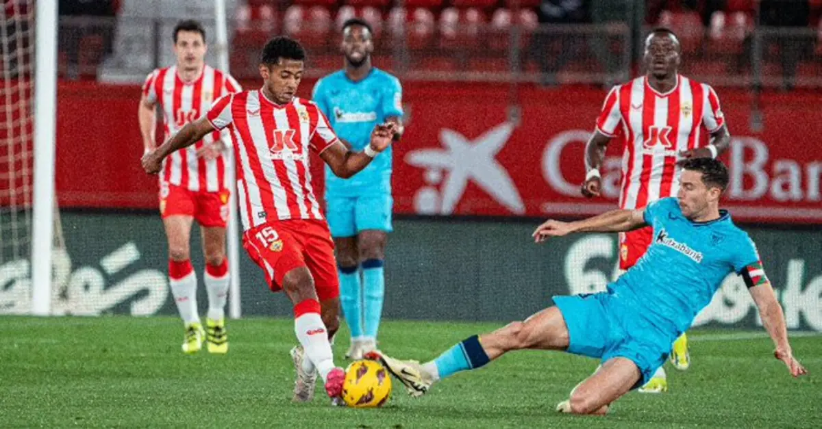 Almería não marca golos em casa desde novembro de 2023. Registo tem levado jogadores e adeptos ao desespero