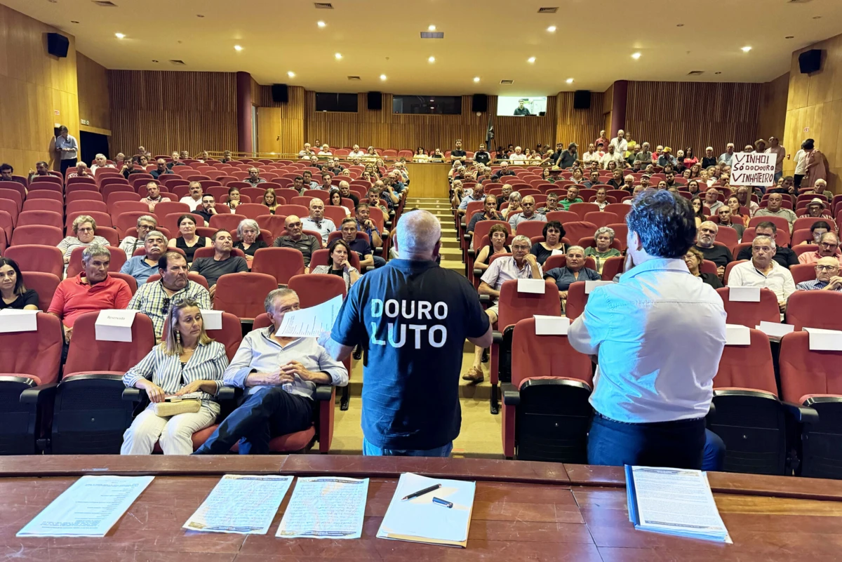 A delegação é constituída maioritariamente por viticultores de Ervedosa do Douro, em São João da Pesqueira