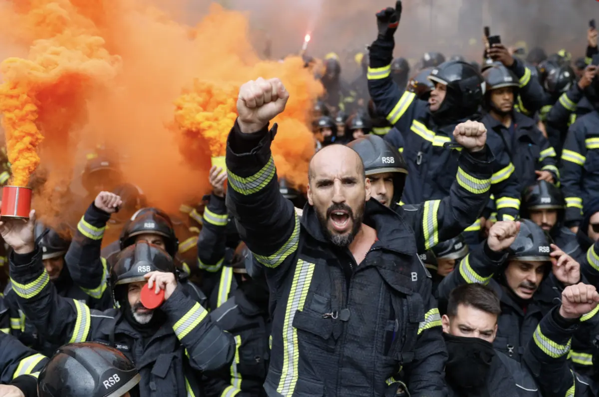 Imagem de contexto do artigo Sindicato Nacional dos Bombeiros Sapadores não vai assinar acordo com Governo