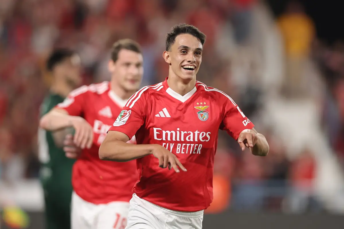 João Rego estreou-se a titular e marcou o primeiro golo pelo Benfica