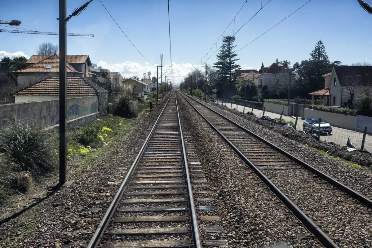 Imagem de contexto do artigo Pelo menos 136 edifícios em Gaia e Porto afetados pela linha de alta velocidade