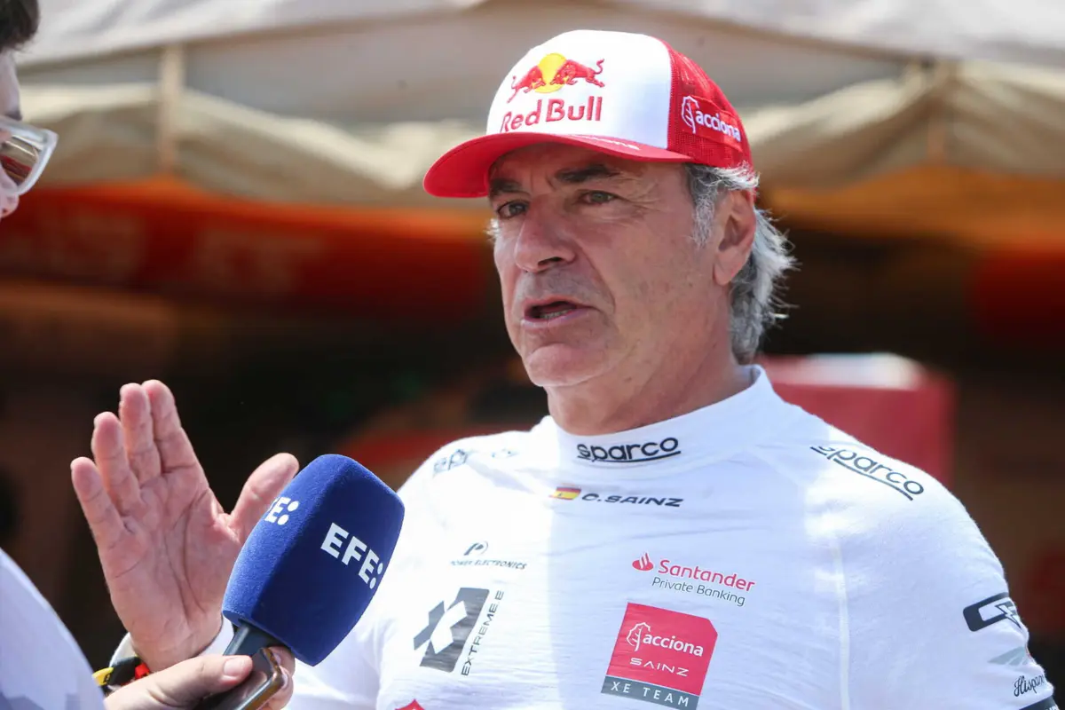 Carlos Sainz está de volta ao Dakar