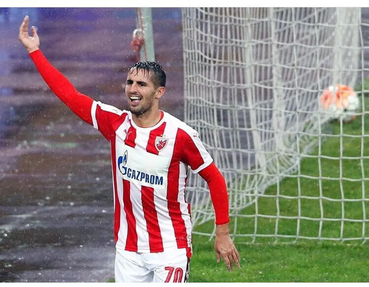 Hugo Vieira brilhou no Estrela Vermelha