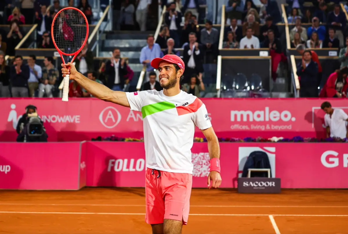 Nuno Borges deu a volta no jogo
