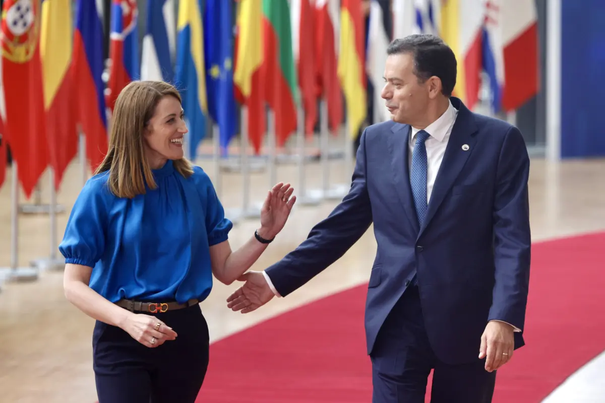 Luís Montenegro à chegada à cimeira europeia em Bruxelas