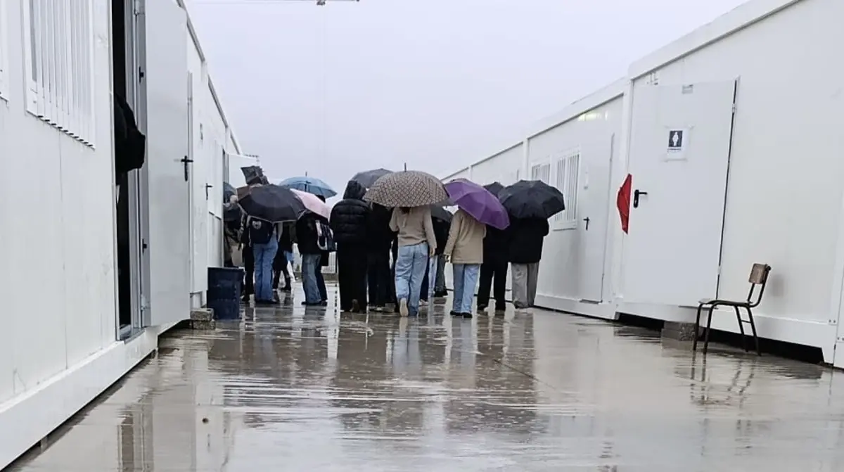 Escola Secundária de Barcelinhos vai ter uma nova cobertura no recinto das instalações provisórias