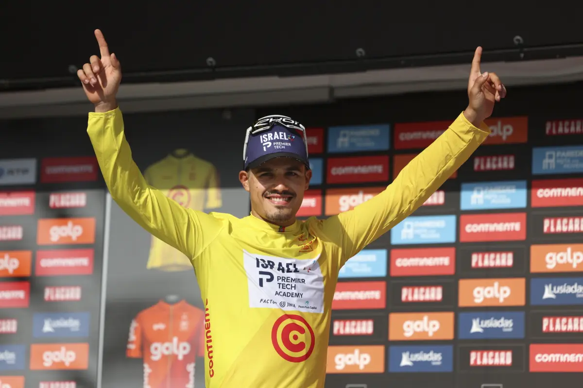 Pau Martí é o novo camisola amarela