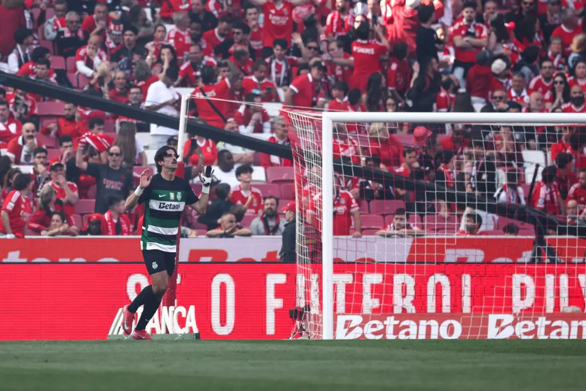 Jogo defronta-se na Luz