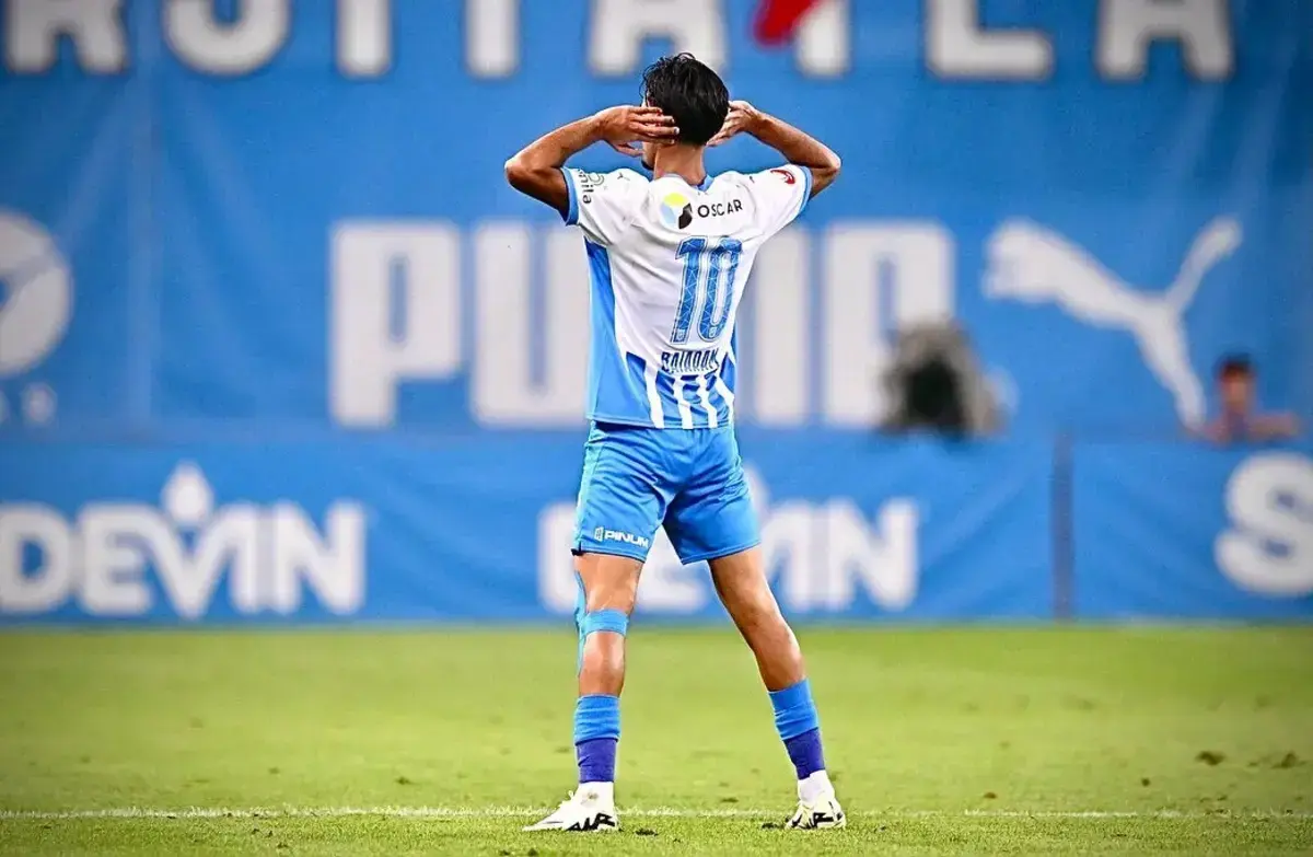 Baiaram jogou sempre na Roménia