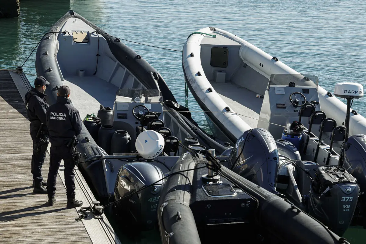 Buscas pelos quatro pescadores desaparecidos foram dadas como terminadas