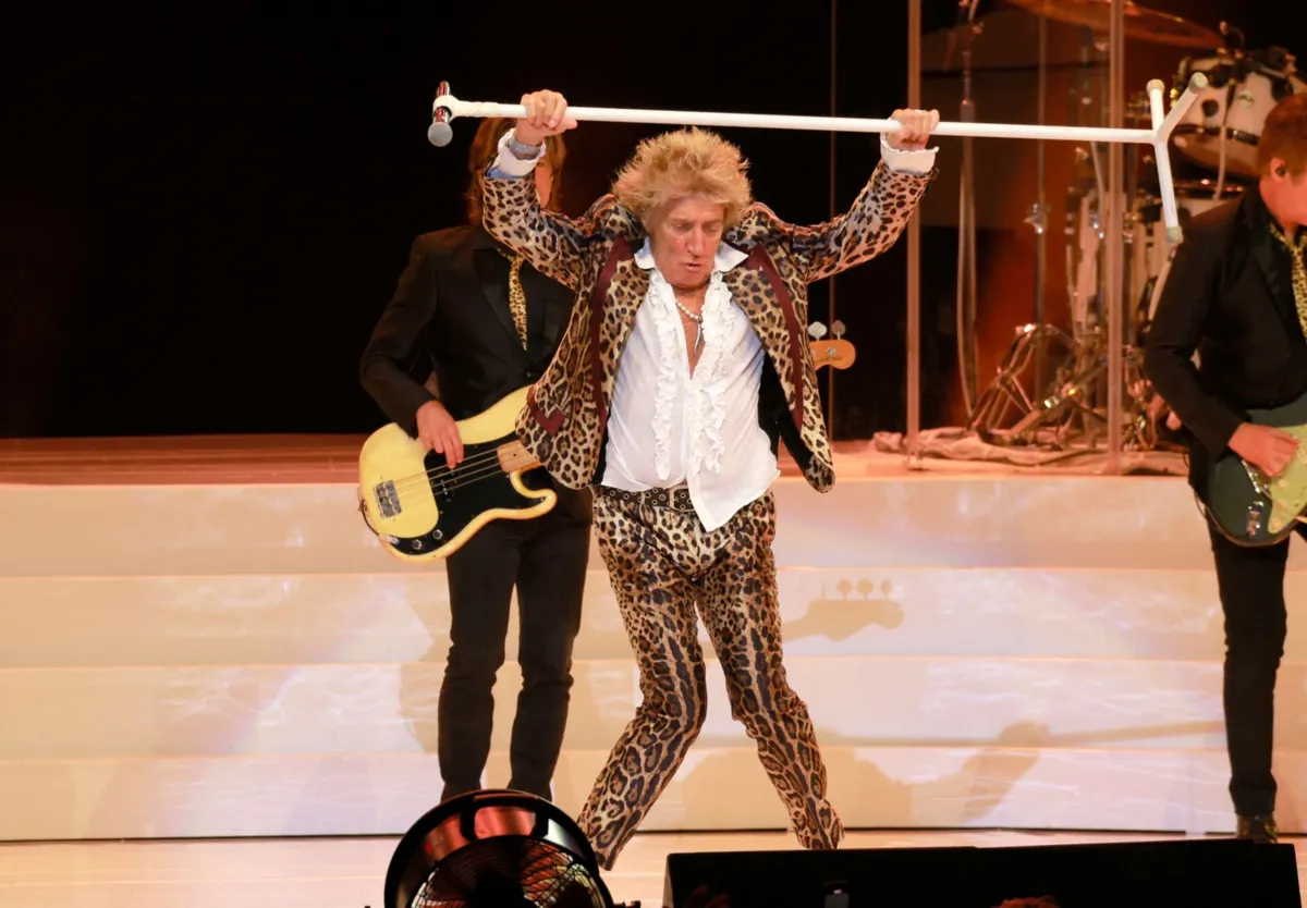 Rod Stewart regressa em julho de 2026 ao Rock in Rio Lisboa, após ter participado na edição de 2008 do festival