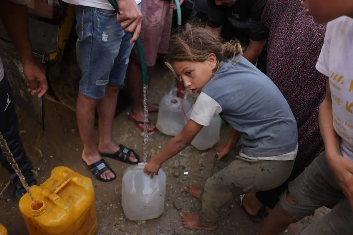 População palestiniana enfrenta grave crise humanitária após dois anos de bombardeamentos