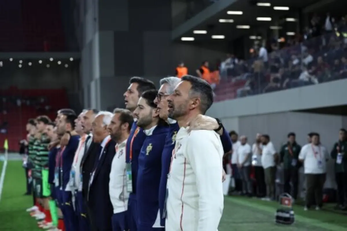 Imagem de contexto do artigo Bino Maçães: "Foi tão imperfeito no início que acabou tão bem no final"