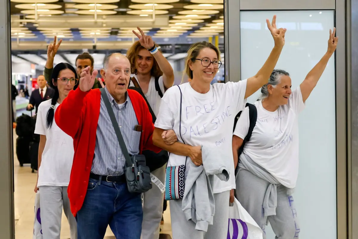Imagem de contexto do artigo Espanhola de flotilha acusada de agressão por Israel chega a Madrid