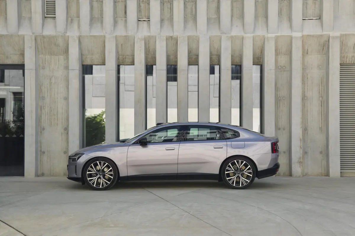 Volvo ES90 promete autonomia de 700 km