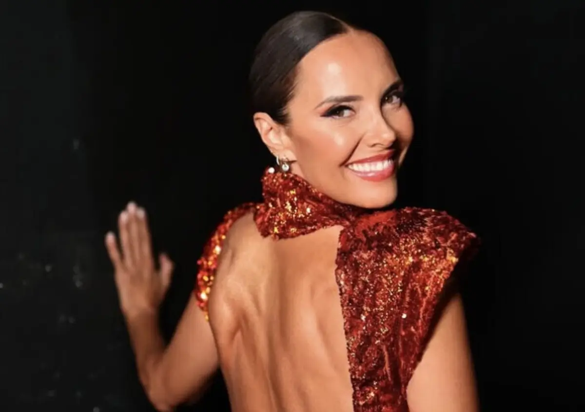 Apresentadora reforça ligação ao clube da cidade natal