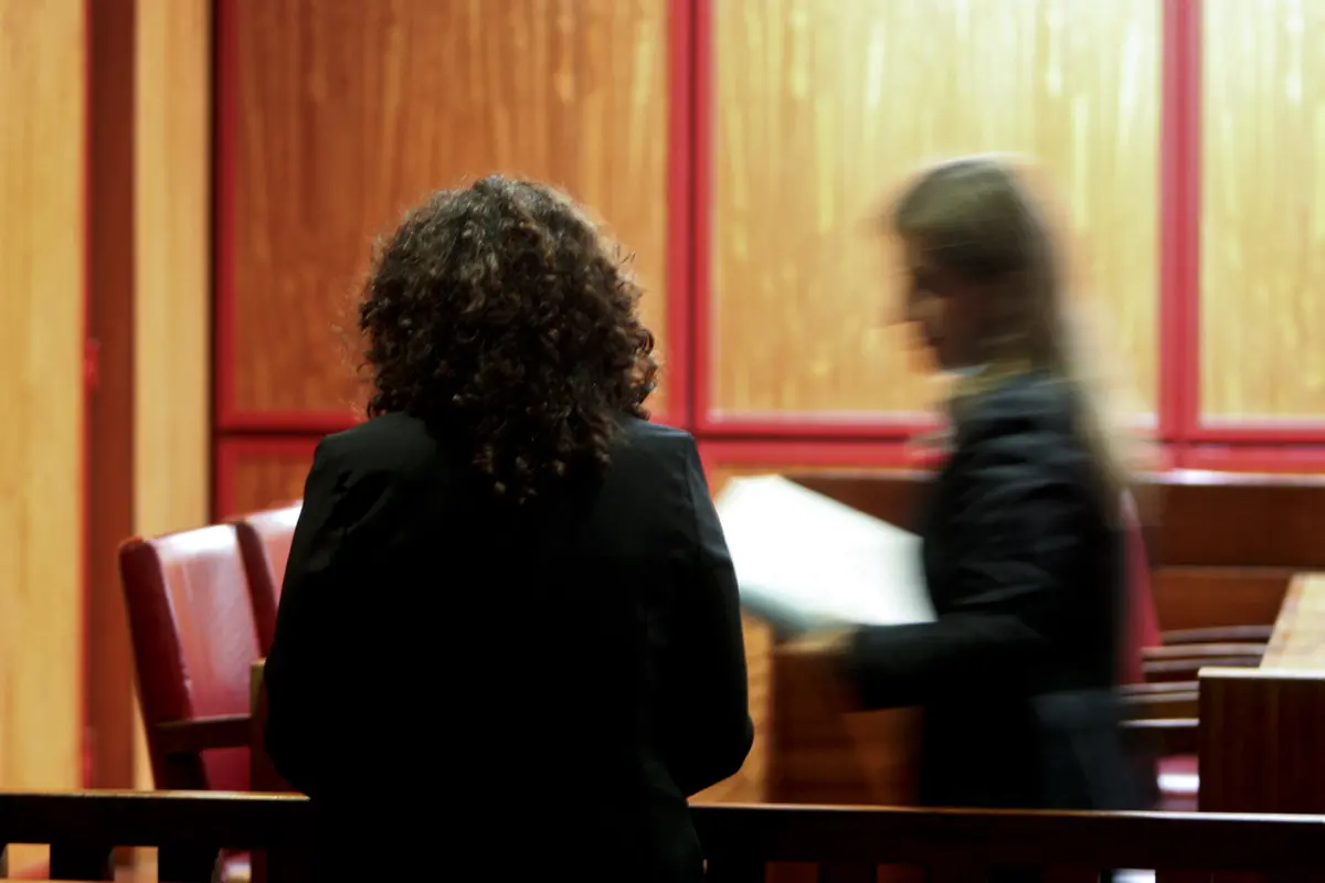 A arguida explicou que, sem ter recebido o empréstimo prometido nem a devolução dos 40 mil euros, tentou reaver o montante de várias formas