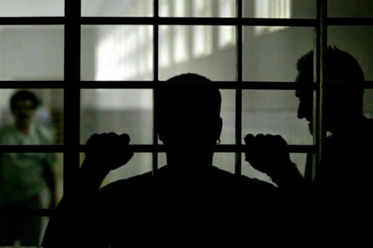 Mais de 160 pessoas saíram das cadeias