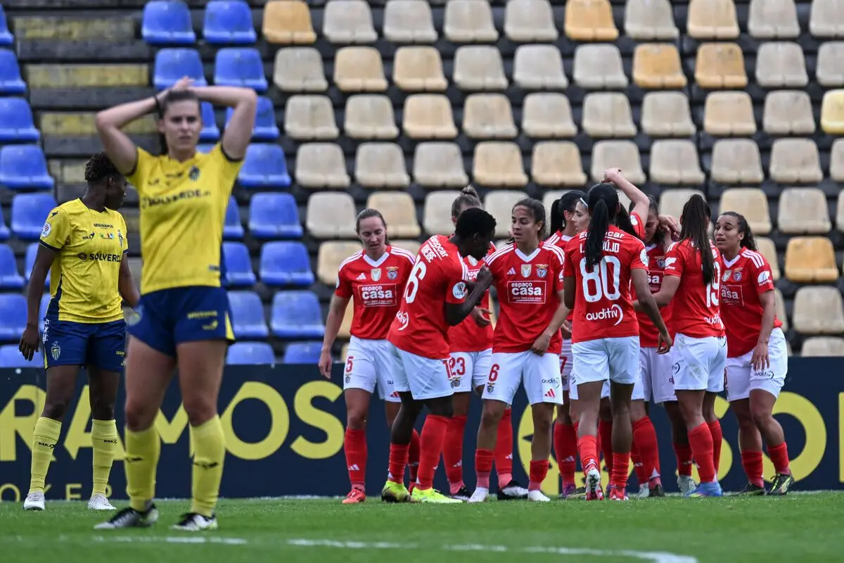 Benfica bateu o Valadares Gaia nos penáltis