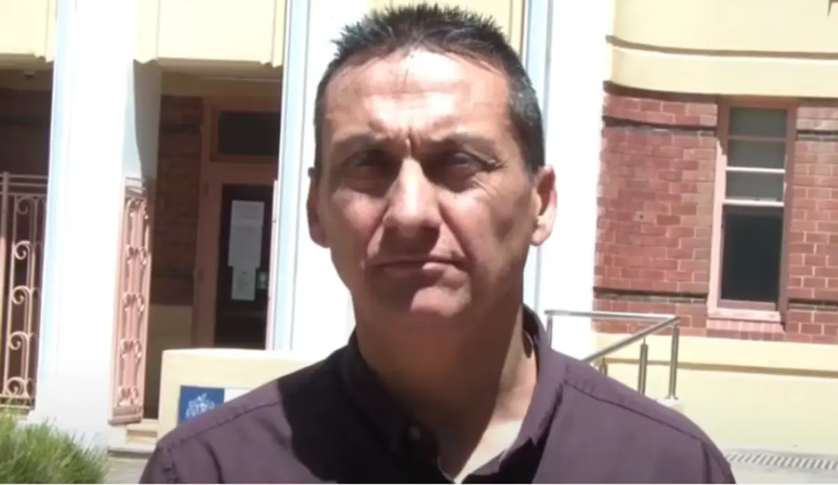 Imagem de contexto do artigo Matou dois polícias e fugiu a pé para a floresta na Austrália: quem é Dezi Freeman?