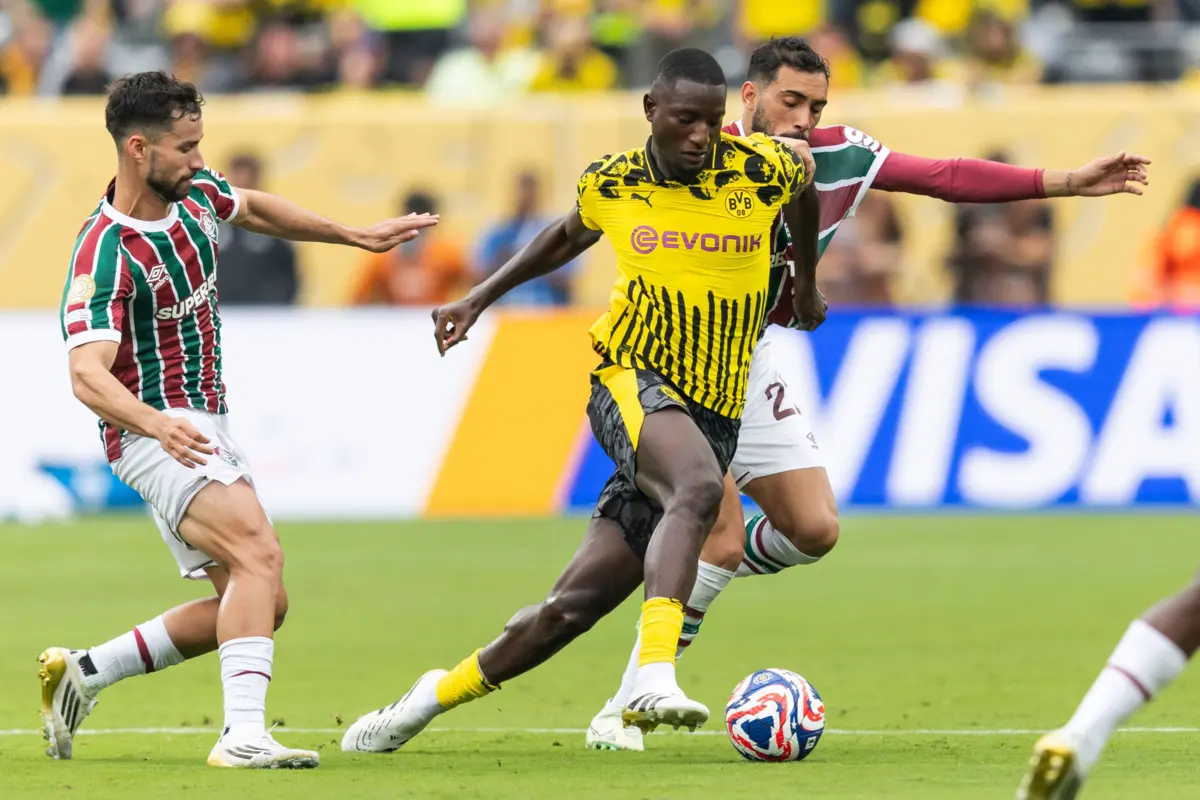 Fluminense e Dortmund empataram a zeros