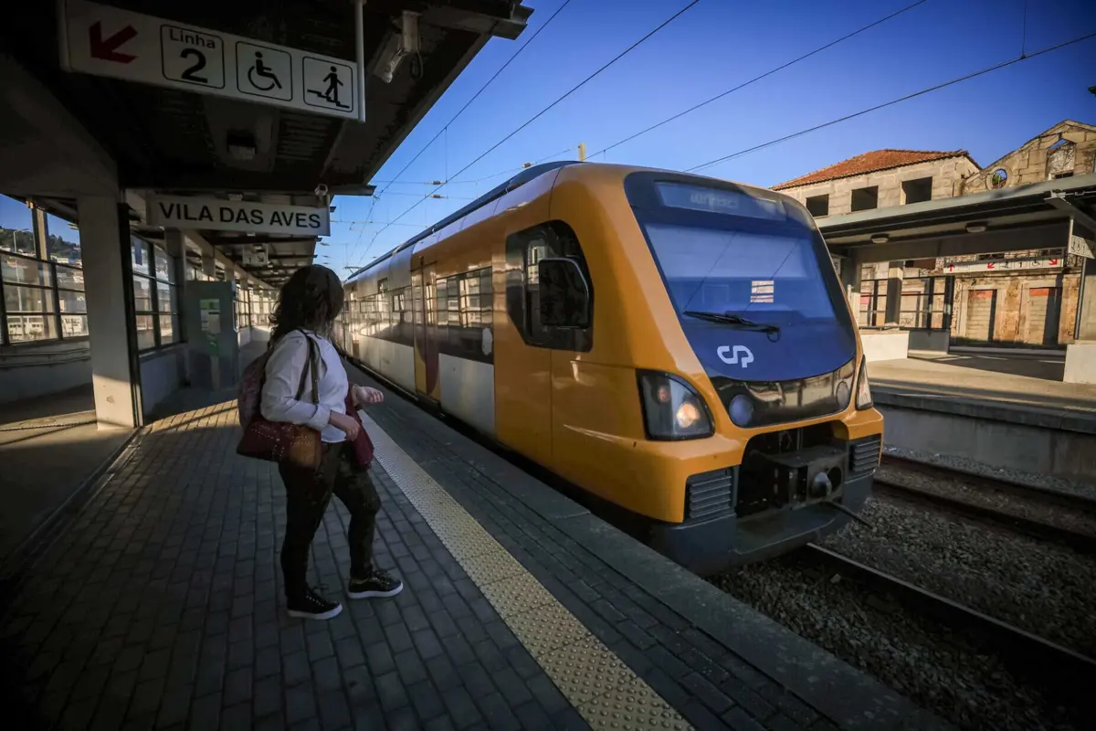 Segundo dia de greve dos trabalhadores da IP afeta circulação de comboios
