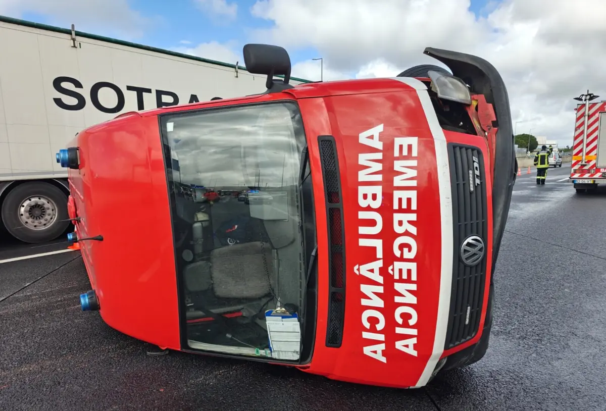 Corporação da Moita fica sem ambulâncias para socorro