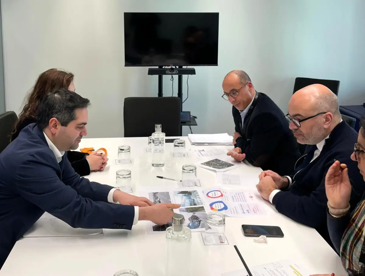 Pedro Cepeda reuniu-se com o Ministro das Infraestruturas e da Habitação