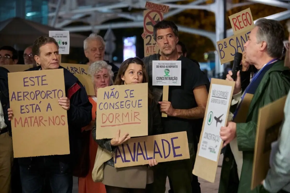 Cidadãos pedem o fim dos voos noturnos em Lisboa