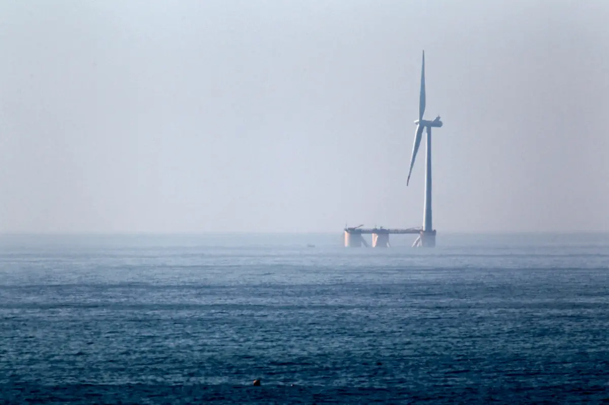 Na tecnologia eólica, prevê-se instalar 12,4 GW, dos quais 2,0 GW correspondem a eólica offshore