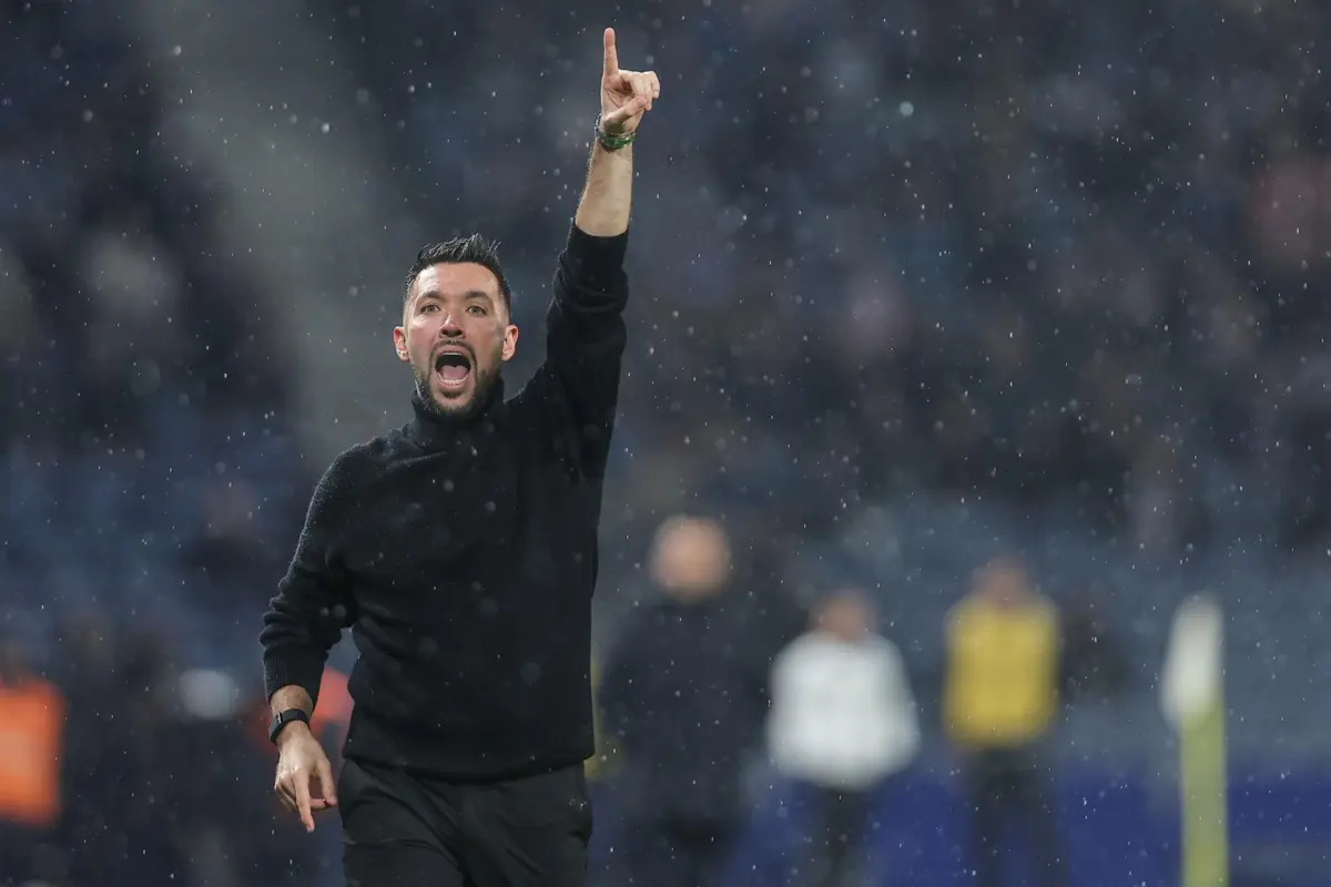 Francesco Farioli agradado com a solidez do F. C. Porto