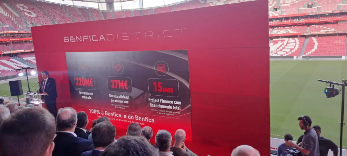 Imagem de contexto do artigo Rui Costa aponta Luz com 80 mil lugares e investimento no Benfica District de 220 milhões de euros