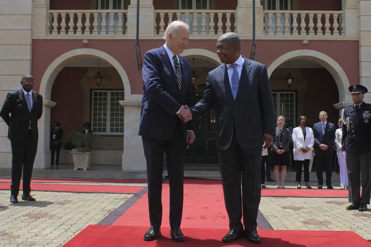 Joe Biden esteve com João Lourenço em Angola